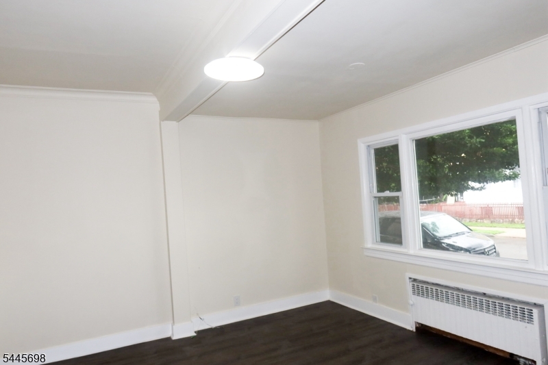 89 Van Riper Avenue, Unit 1 Clifton, NJ 07011 - Photo 7 of 38