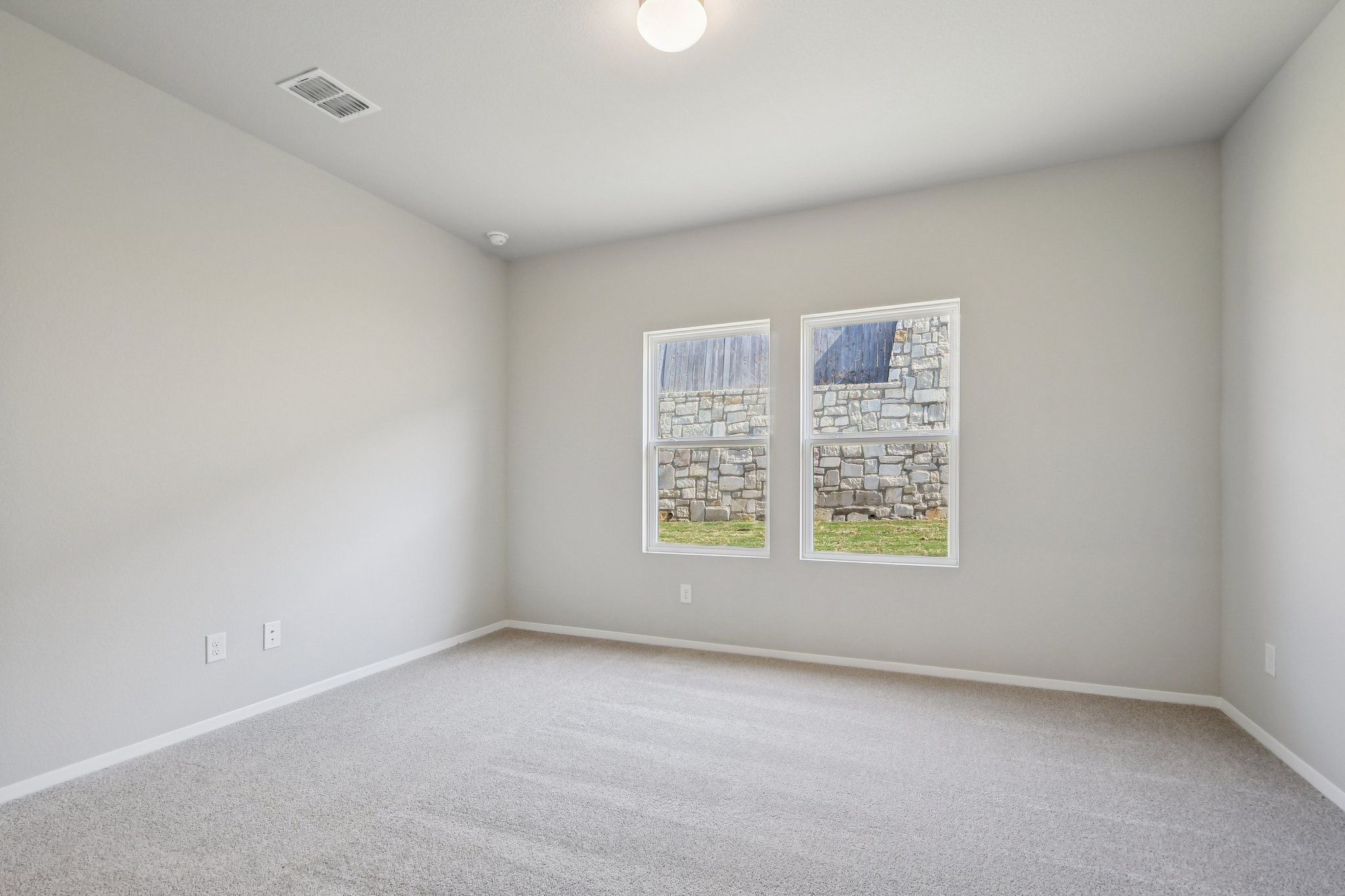 11913 Ellena Cove Austin, TX 78747 - Photo 15 of 35 an empty room with a window