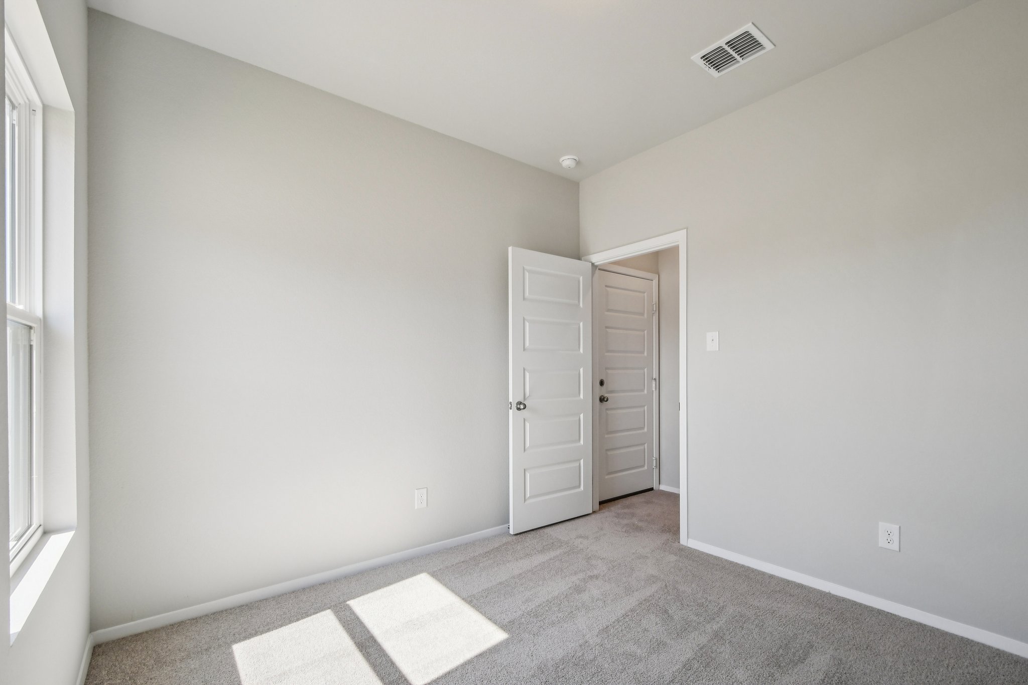 11913 Ellena Cove Austin, TX 78747 - Photo 27 of 35 a view of an empty room