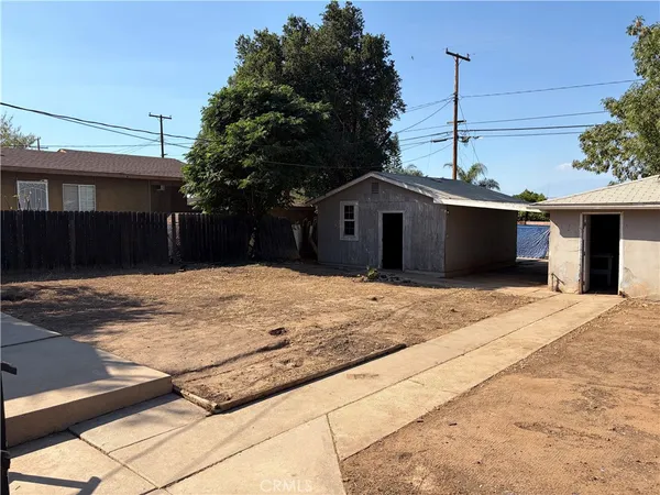 $549,900 | 917 West 9th Street, Corona, CA 92882
