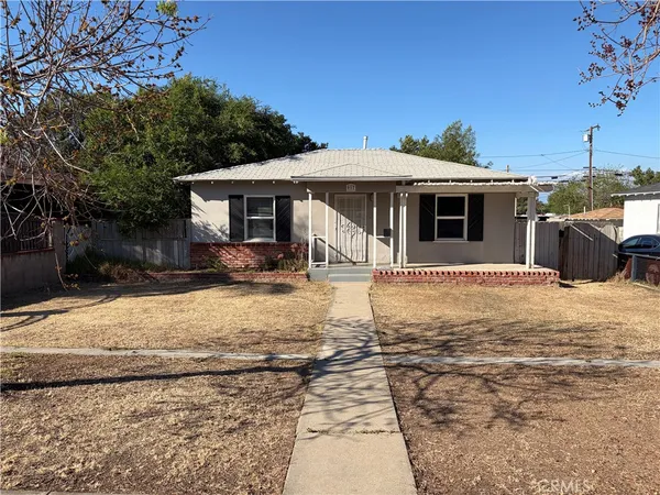 $549,900 | 917 West 9th Street, Corona, CA 92882