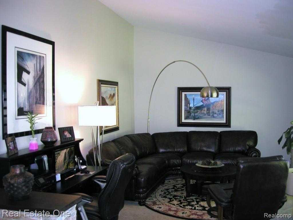 32417 Hearthstone Road Farmington, MI 48334 - Photo 5 of 37 OPEN LR W/HIGH CEILINGS