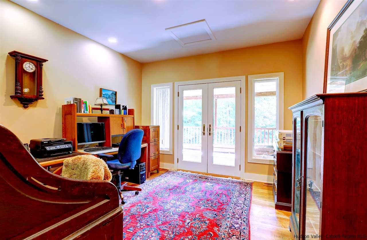 261 Frost Road Rhinebeck, NY 12572 - Photo 18 of 34 Photo 18