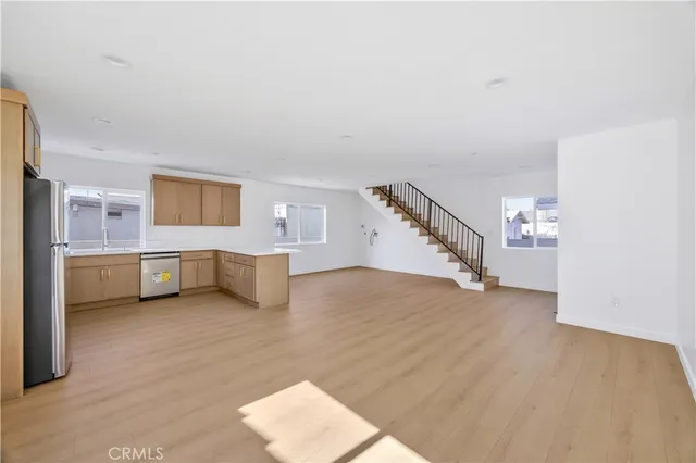 $2,499,888 | 10905 Dalerose Avenue, Inglewood, CA 90304