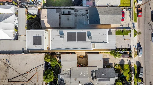 $2,499,888 | 10905 Dalerose Avenue, Inglewood, CA 90304