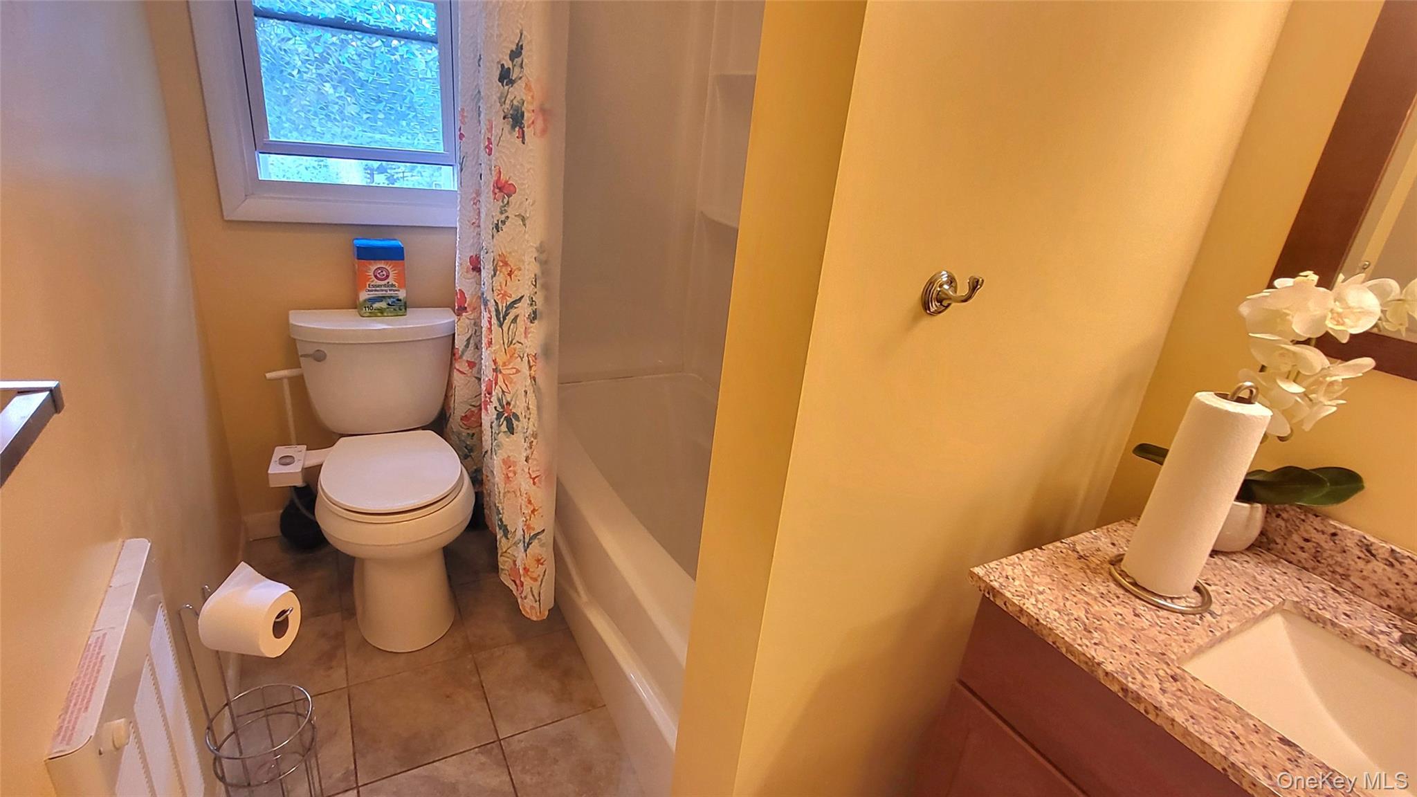12 High Ridge Road Poughkeepsie, NY 12603 - Photo 15 of 34 Hallway bathroom
