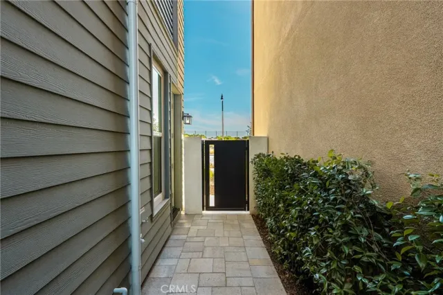 $1,750,000 | 201 Lynx, Irvine, CA 92606