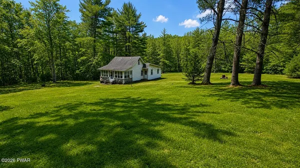 $169,900 | 138 Neil Thompson Road, Lackawaxen, PA 18435