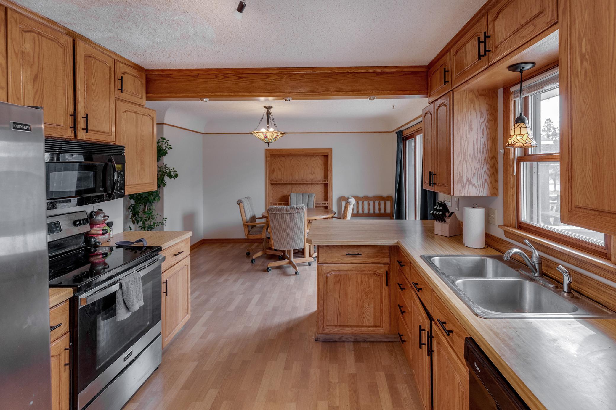 1822 Oak Street Brainerd, MN 56401 - Photo 8 of 23