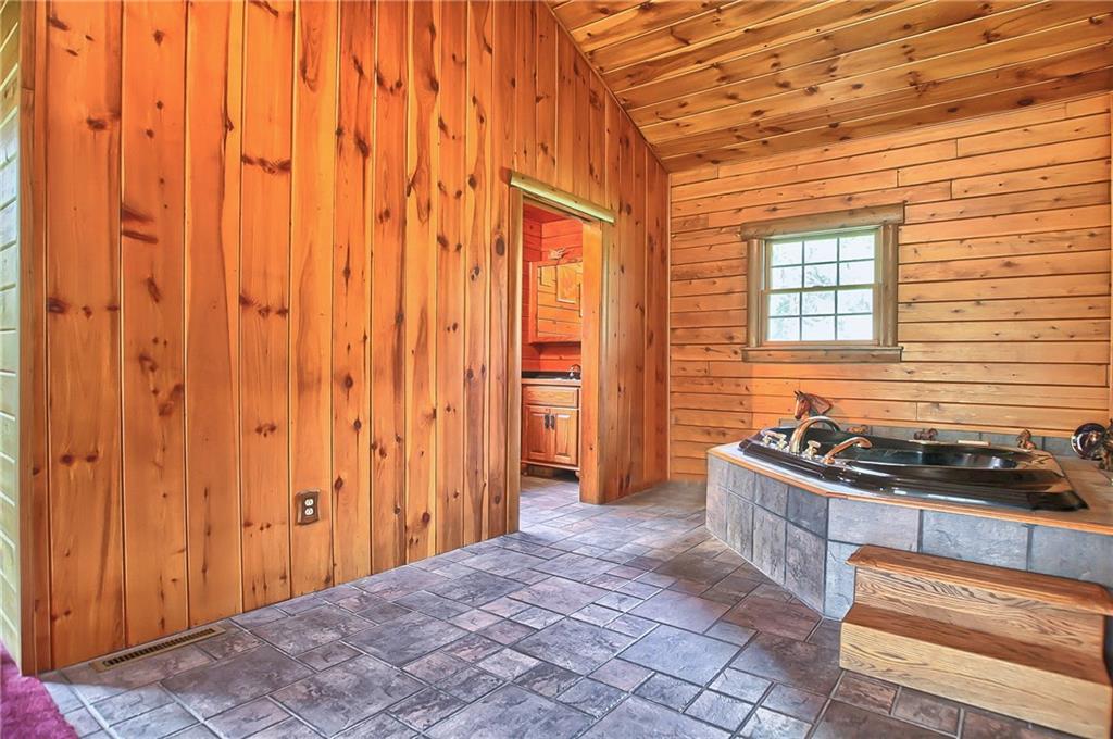 243 South Tower Road Fombell, PA 16123 - Photo 9 of 25 Gallery Image 9