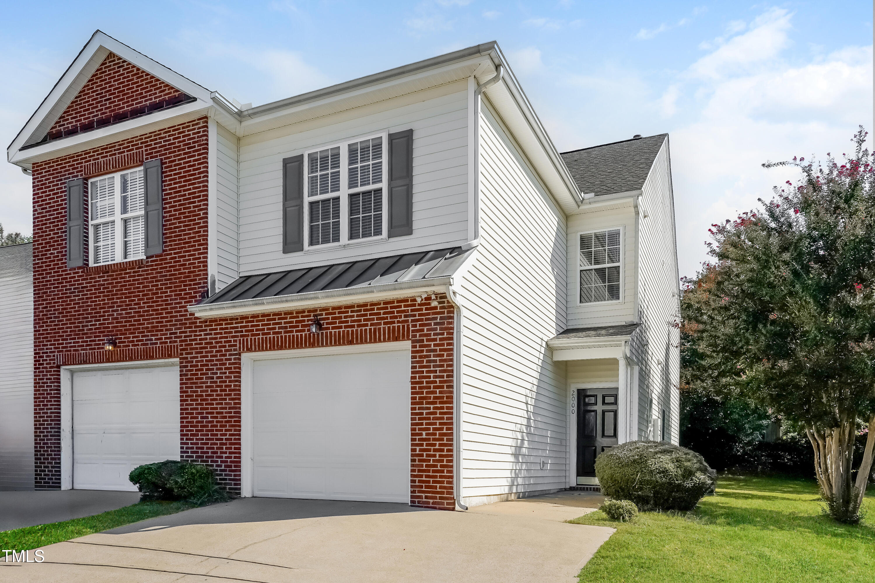2000 Metacomet Way Raleigh, NC 27604 - Photo 1 of 15 Front View-2000 Metacomet