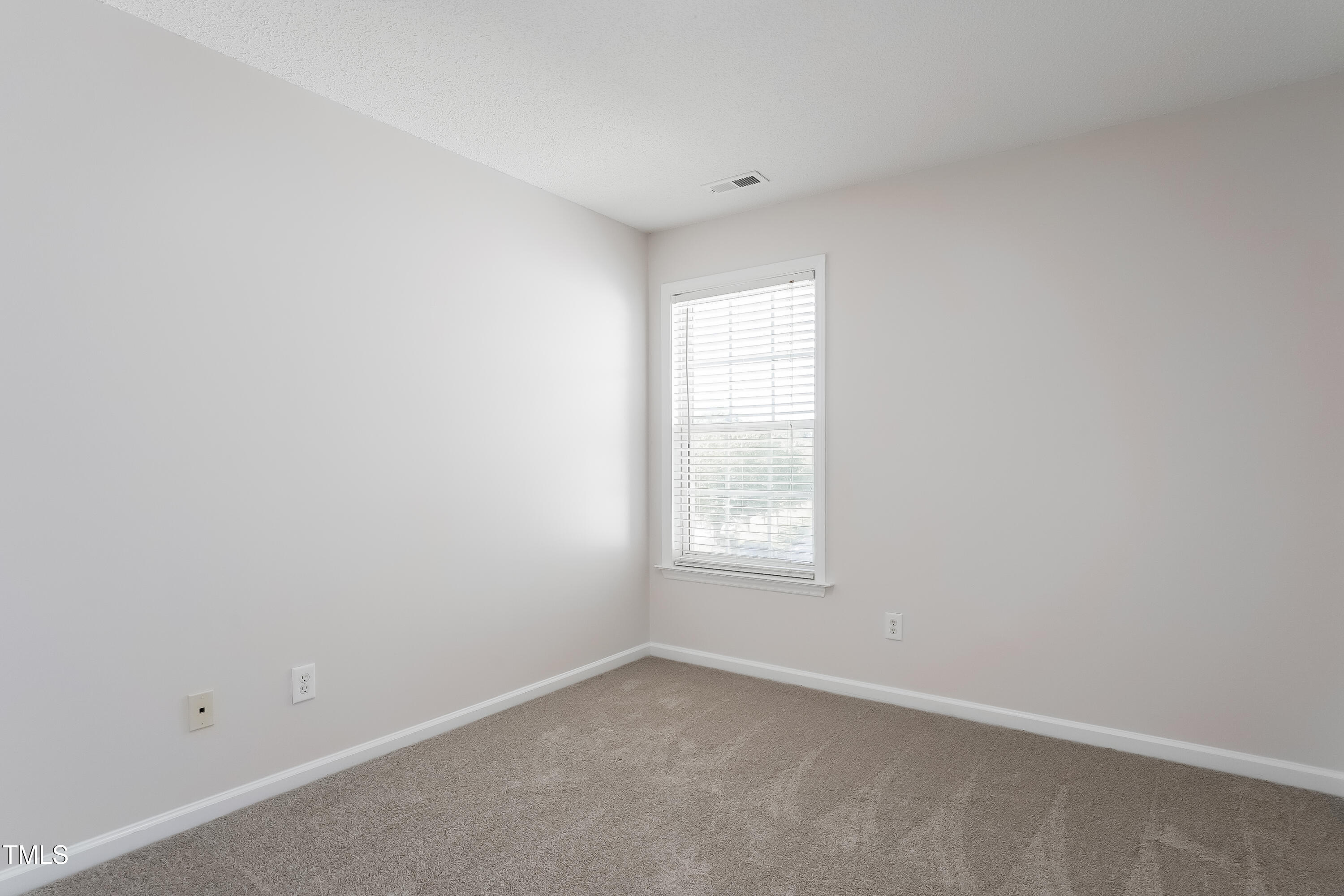 2000 Metacomet Way Raleigh, NC 27604 - Photo 13 of 15 Bedroom-14762324