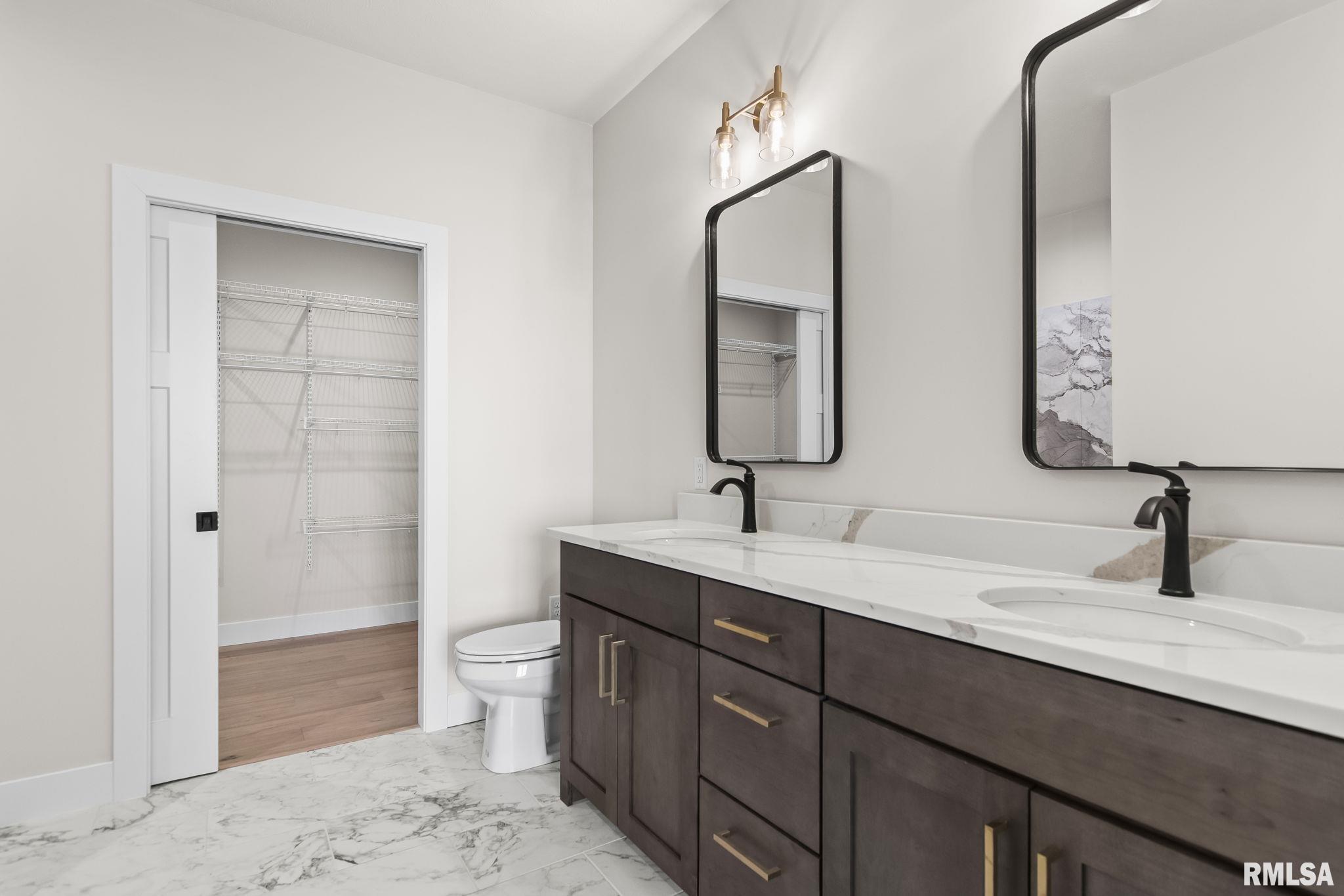 5305 Verdant Lane Springfield, IL 62711 - Photo 14 of 33