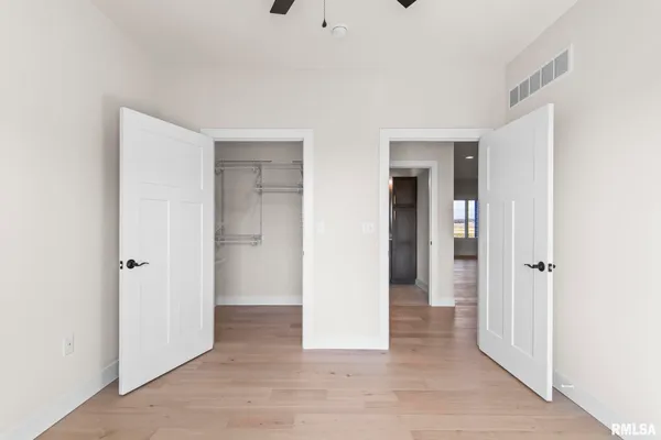 $440,000 | 5305 Verdant Lane, Springfield, IL 62711