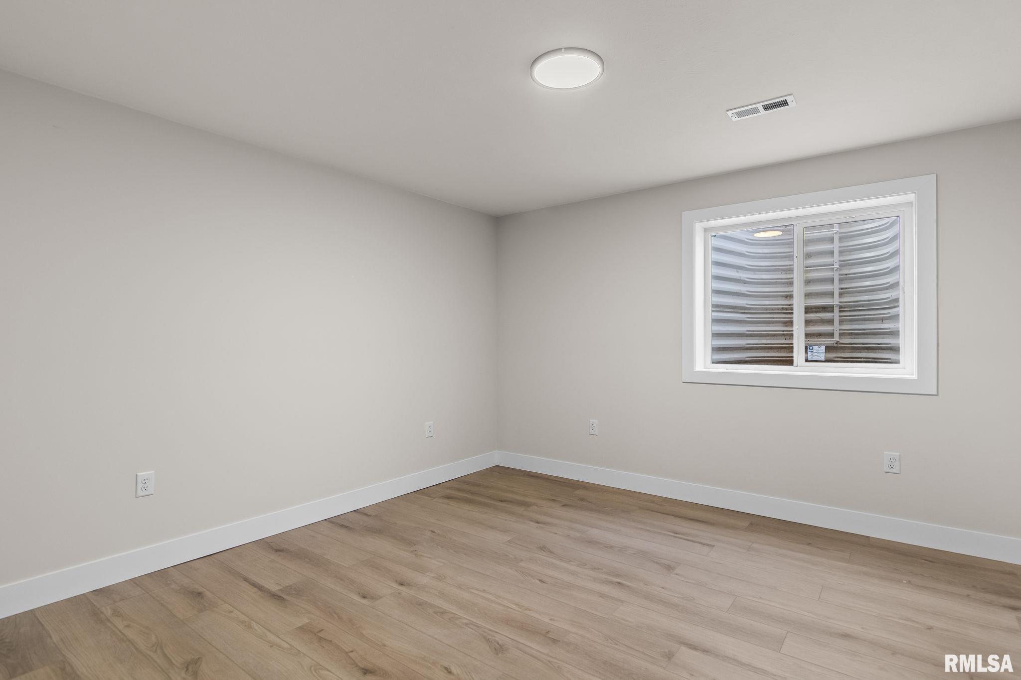 5305 Verdant Lane Springfield, IL 62711 - Photo 22 of 33