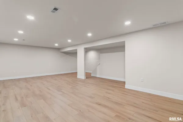 $440,000 | 5305 Verdant Lane, Springfield, IL 62711