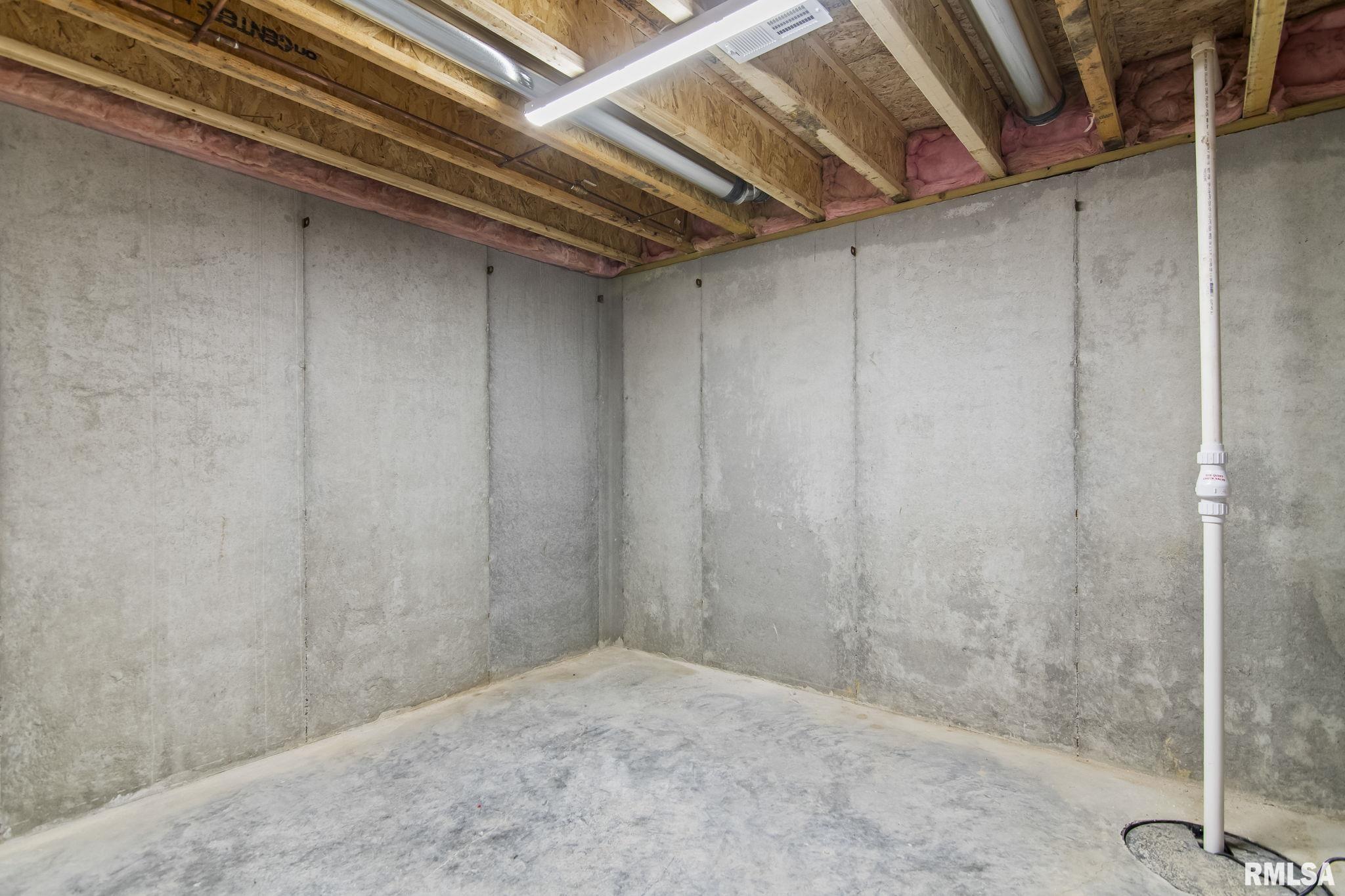 5305 Verdant Lane Springfield, IL 62711 - Photo 28 of 33