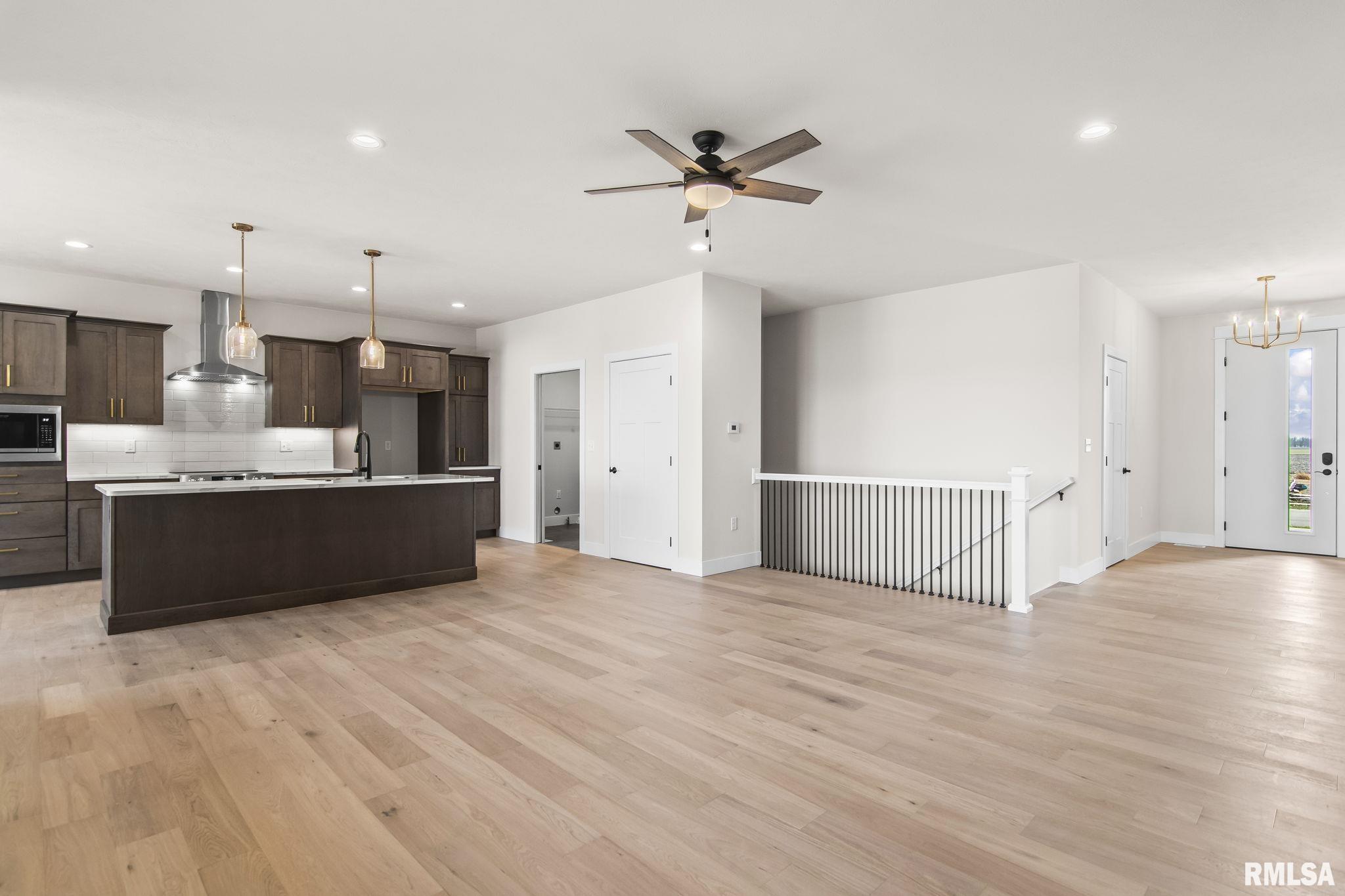 5305 Verdant Lane Springfield, IL 62711 - Photo 10 of 33