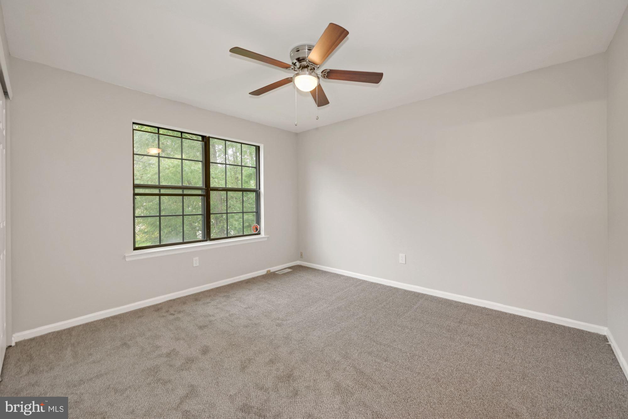 22 Fillmore Way Sicklerville, NJ 08081 - Photo 25 of 33