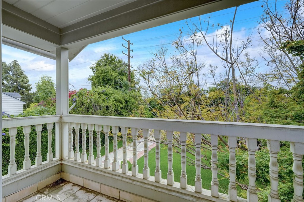 319 Longden Drive San Gabriel, CA 91775 - Photo 32 of 39 a view of a balcony