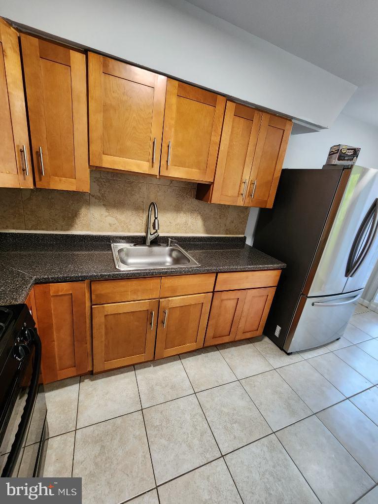 4307 Potter Street Philadelphia, PA 19124 - Photo 13 of 43