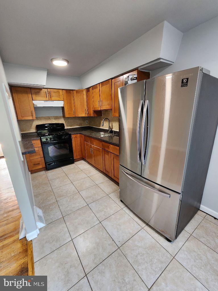 4307 Potter Street Philadelphia, PA 19124 - Photo 10 of 43