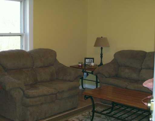 60 Henderson Road Jackson Center, PA 16133 - Photo 4 of 8 Living Room.