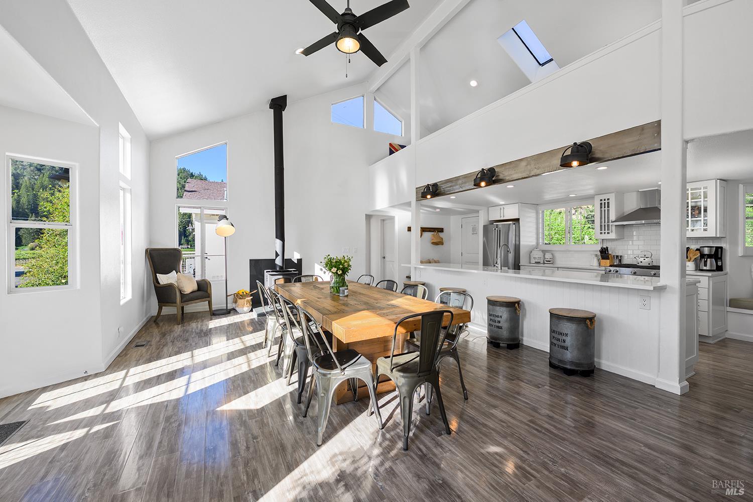 16530 Laughlin Road Guerneville, CA 95446 - Photo 16 of 57