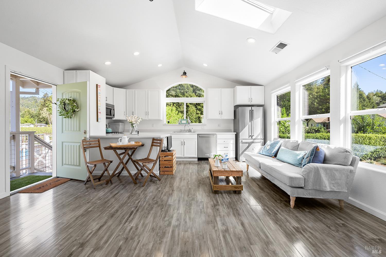 16530 Laughlin Road Guerneville, CA 95446 - Photo 29 of 57