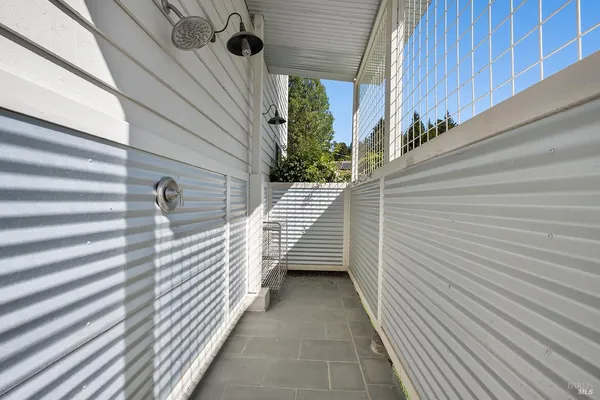$1,675,000 | 16530 Laughlin Road, Guerneville, CA 95446