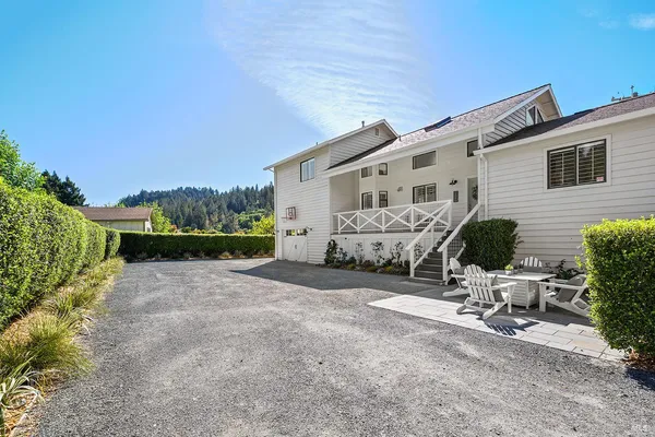 $1,675,000 | 16530 Laughlin Road, Guerneville, CA 95446