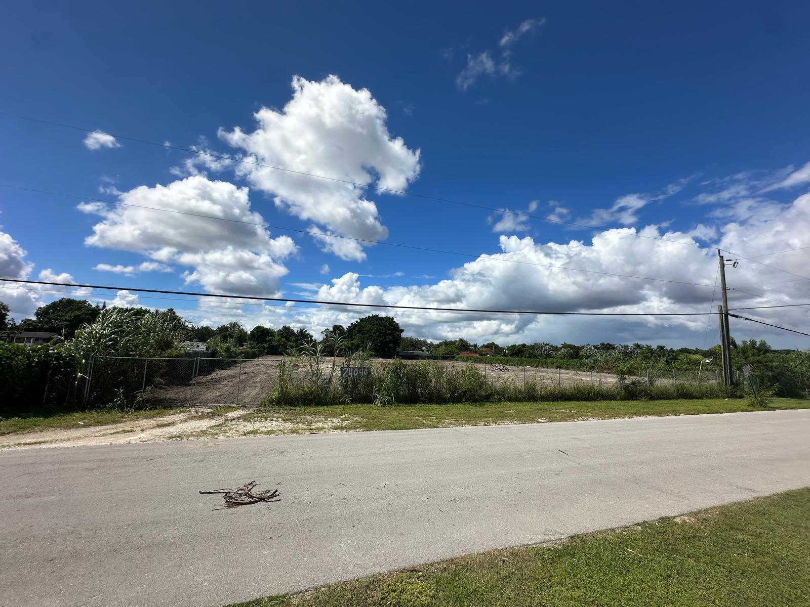 24040 Southwest 209th Place Homestead, FL 33031 - Photo 2 of 2 24040 Sw 209th Pl Photo 2
