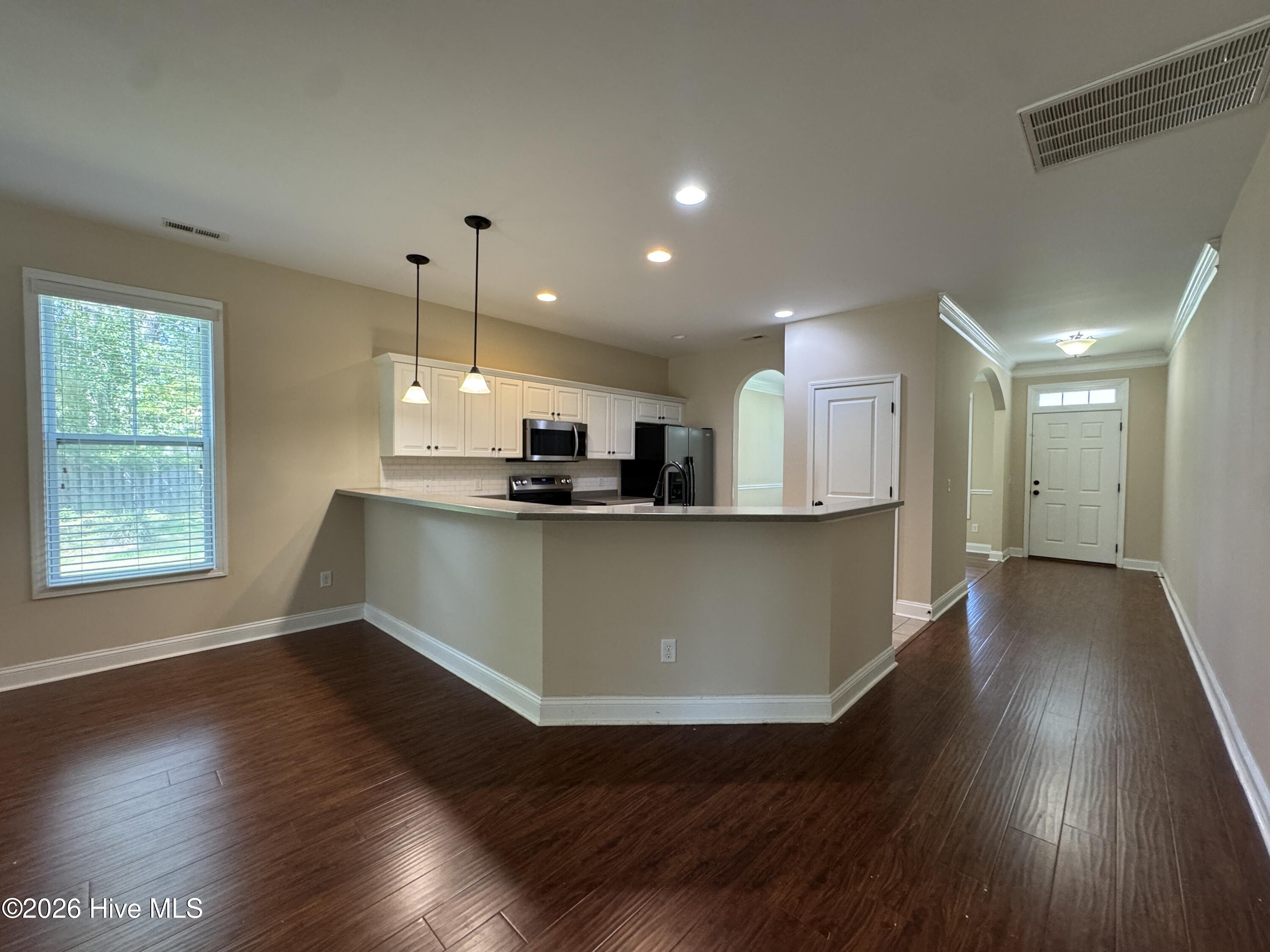 107 Roughleaf Trail Hampstead, NC 28443 - Photo 5 of 36 Gallery Image 5