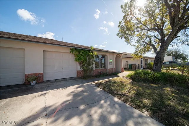 $1,600 | 2825 Southwest Santa Barbara Place, Unit P, Cape Coral, FL 33914