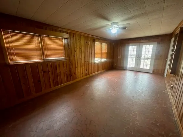 $1,395 | 4584 East Dearing Road, Memphis, TN 38117