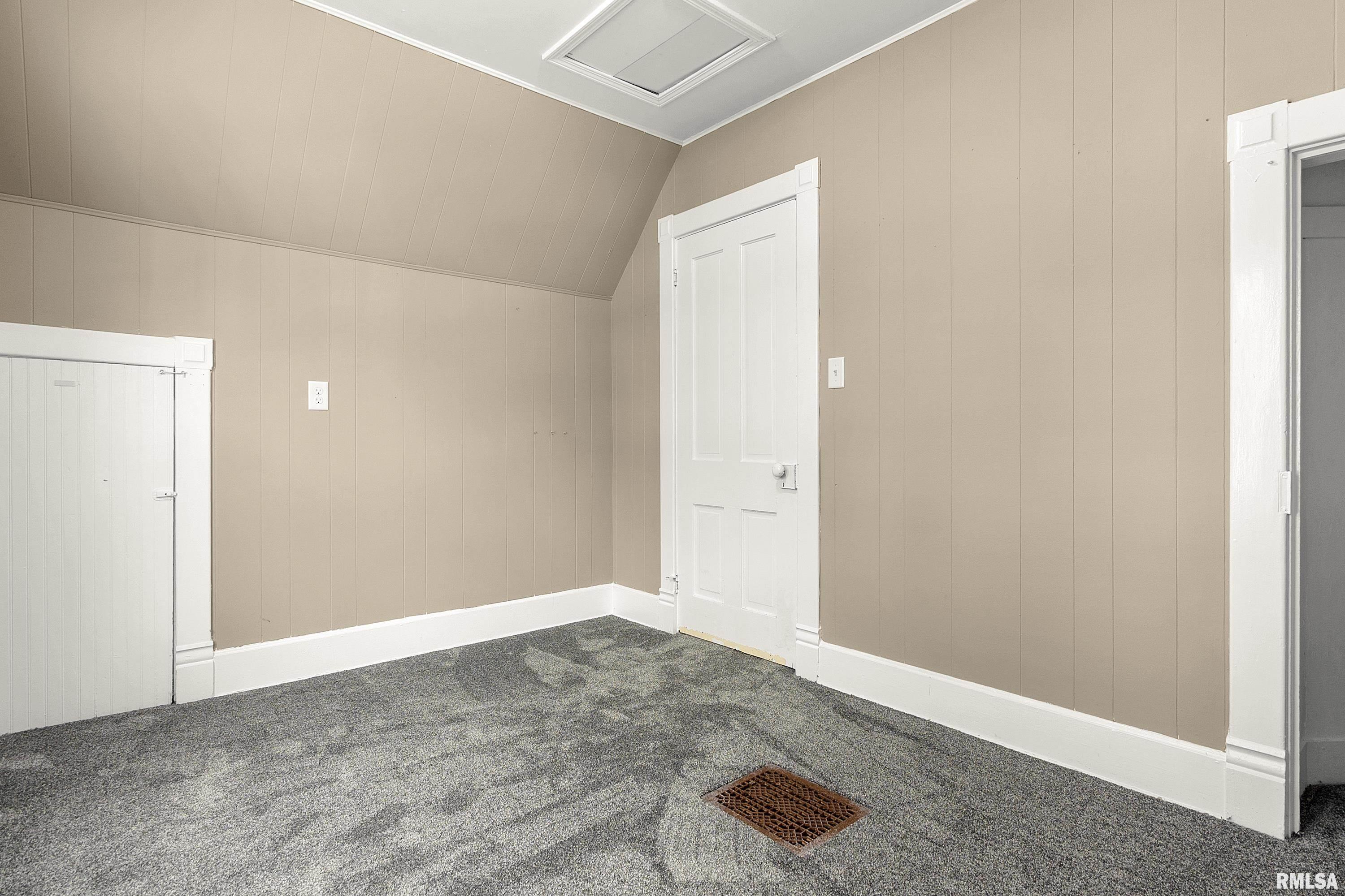 320 Walnut Street Pekin, IL 61554 - Photo 27 of 36