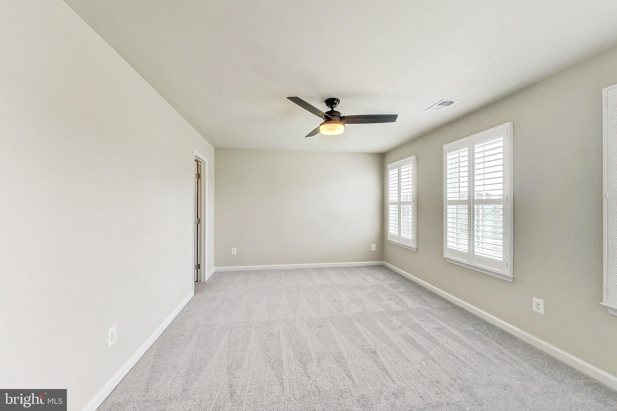 4513 Cotswold Manor Loop Woodbridge, VA 22192 - Photo 49 of 73 BR4 with walk-in closet