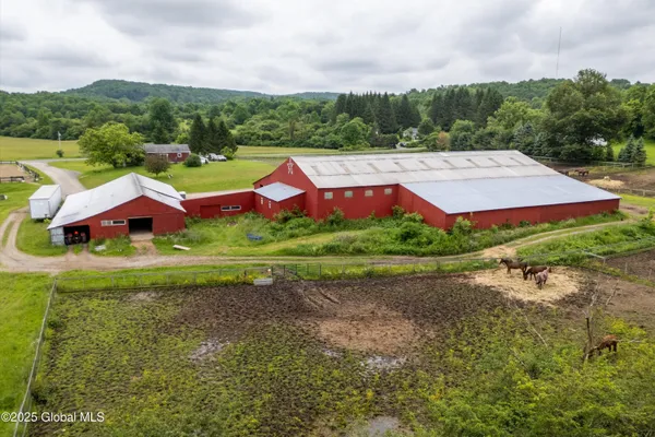 $500,000 | 243 Jones Road, Winfield, NY 13491