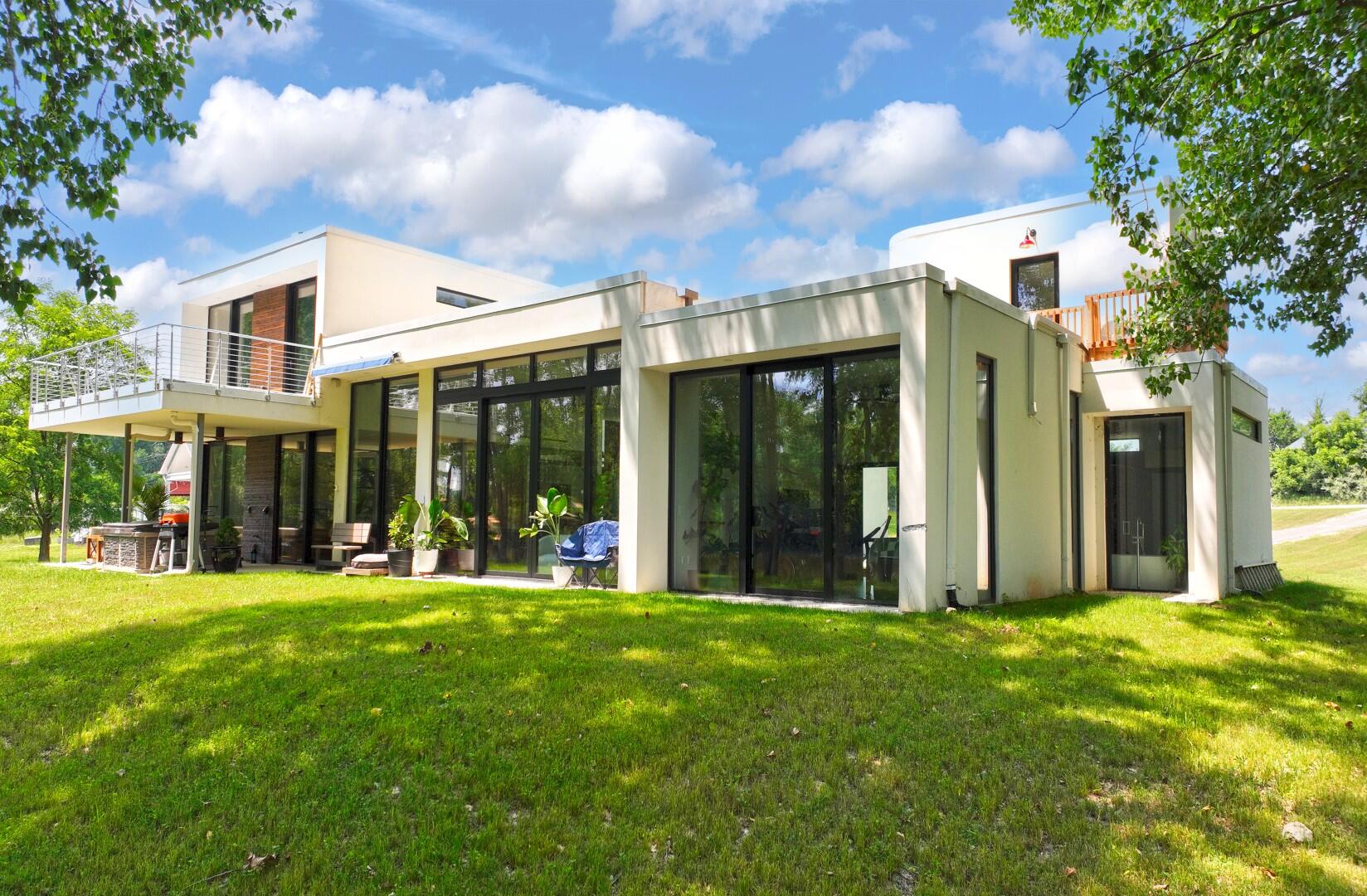 5980 Cherry Hill Road Ann Arbor, MI 48105 - Photo 44 of 44 The Benefit of Luxury (23)