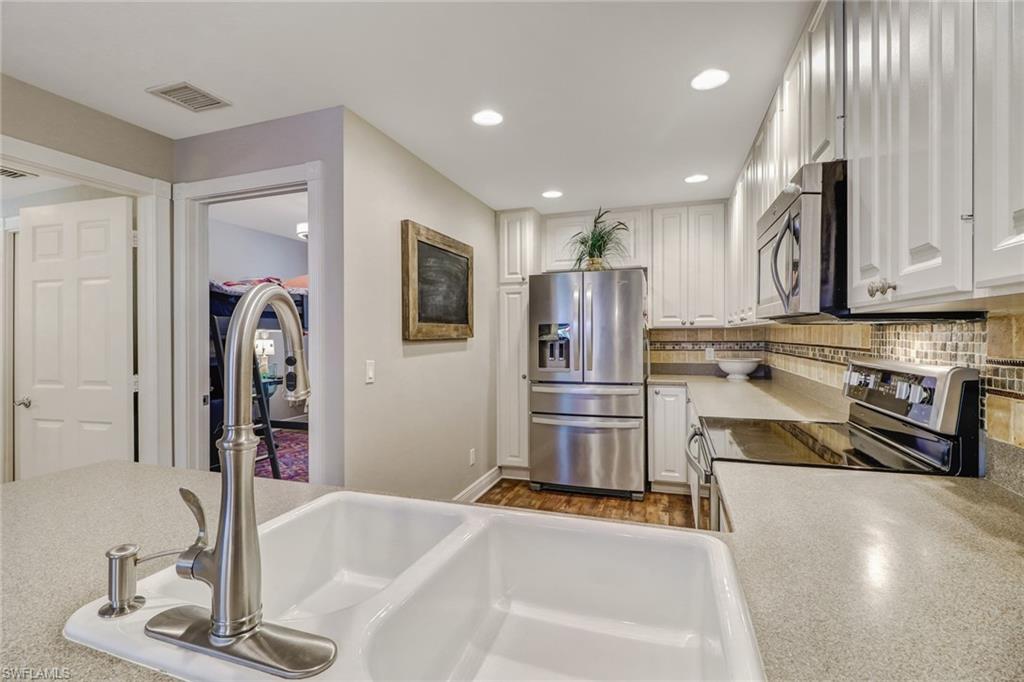 8337 Rimini Way Naples, FL 34114 - Photo 11 of 23 Gallery Image 11