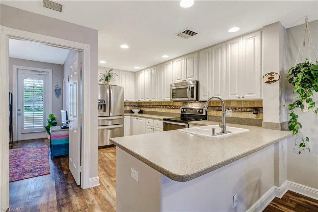 8337 Rimini Way Naples, FL 34114 - Photo 10 of 23 Gallery Image 10
