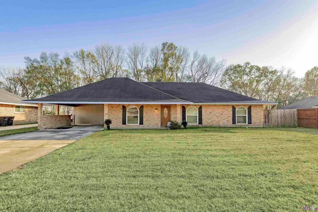 $230,000 | 10554 Big Bend Avenue, Baton Rouge, LA 70814