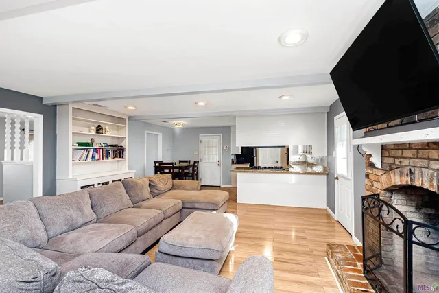 $230,000 | 10554 Big Bend Avenue, Baton Rouge, LA 70814