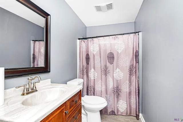 $230,000 | 10554 Big Bend Avenue, Baton Rouge, LA 70814