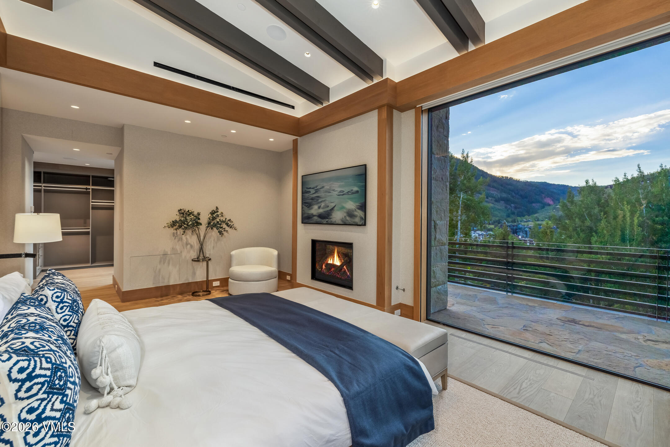 466 West Forest Road Vail, CO 81657 - Photo 9 of 39 138A8228_1