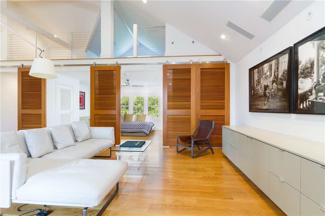 601 Beavertail Road Jamestown, RI 02835 - Photo 33 of 44