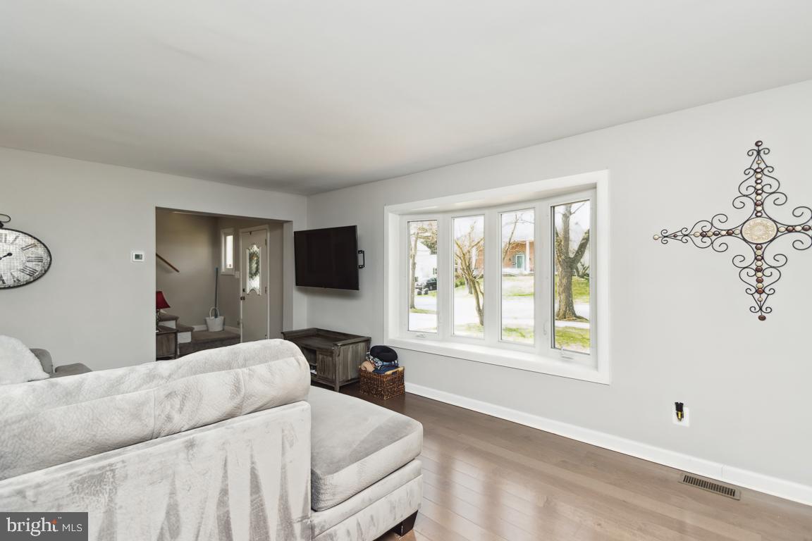 411 Garnett Road Joppa, MD 21085 - Photo 9 of 42 Gallery Image 9