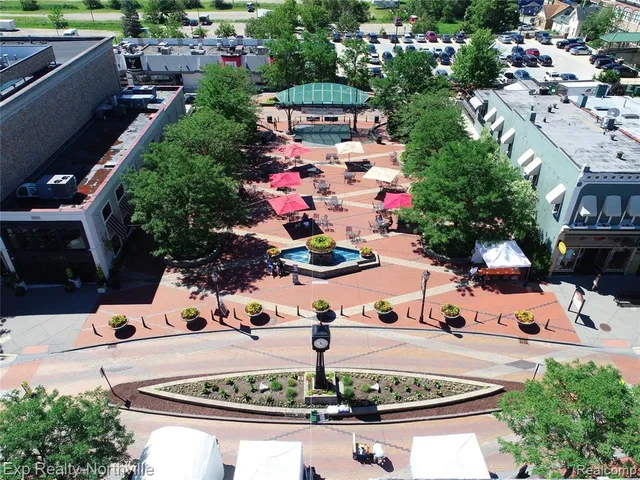 $495,000 | 635 North Center Street, Unit PARCEL B, Northville, MI 48167