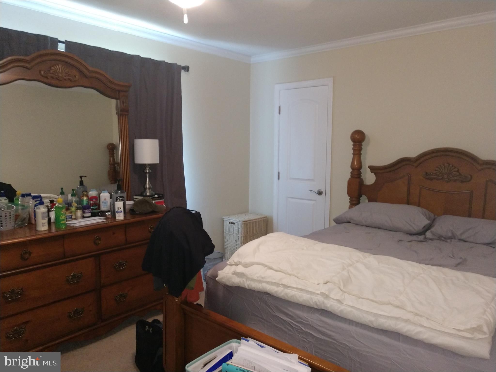 18420 Cabin Road Triangle, VA 22172 - Photo 15 of 25 Gallery Image 15