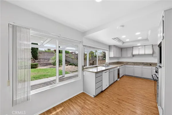 $5,000 | 1836 Fairford Drive, Fullerton, CA 92833